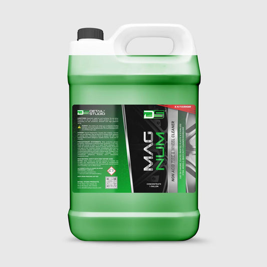 Magnum 1 gallon case (4)